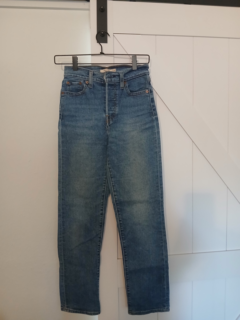 Levi WEDGIE  High-Rise Straight Leg Jeans - Medium Blue